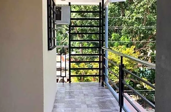 Kapselhoteller Gravino House 2*