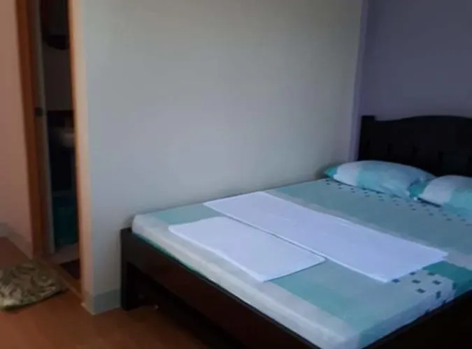 Gravino House 2* Oslob